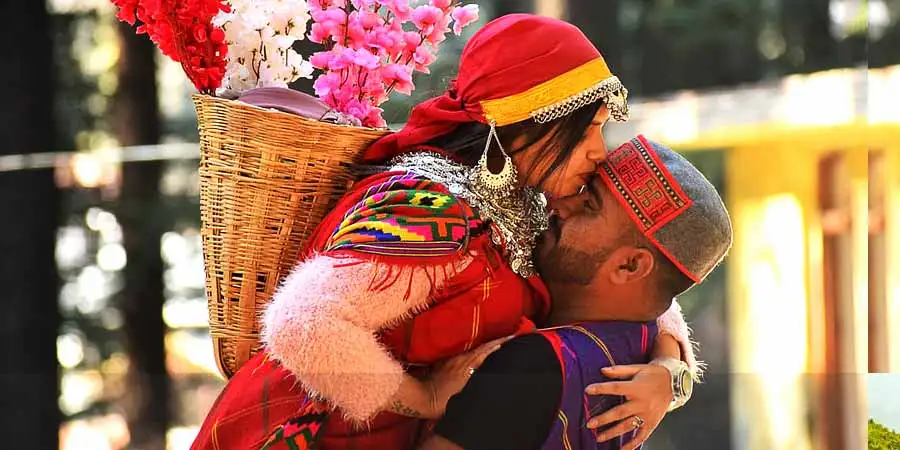 Himachal Honeymoon Tour Package